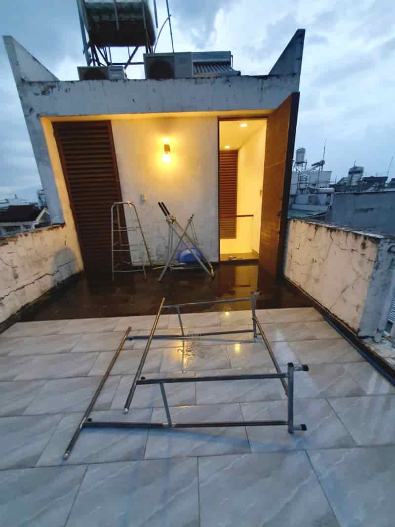 Nhà 4 Tầng Hẻm Xe Tải 8m – Gara – Gần Vincom Lê Văn Việt – Giá Rẻ 6.25 Tỷ – Có Thuê 10tr/Tháng!