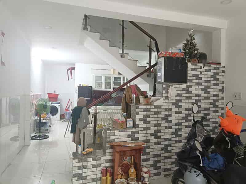 Chỉ 5.3 tỷ có ngay nhà 2 tầng BTCT – 48m² – hẻm ô tô – Gần GigaMall Phạm Văn Đồng – Sổ riêng