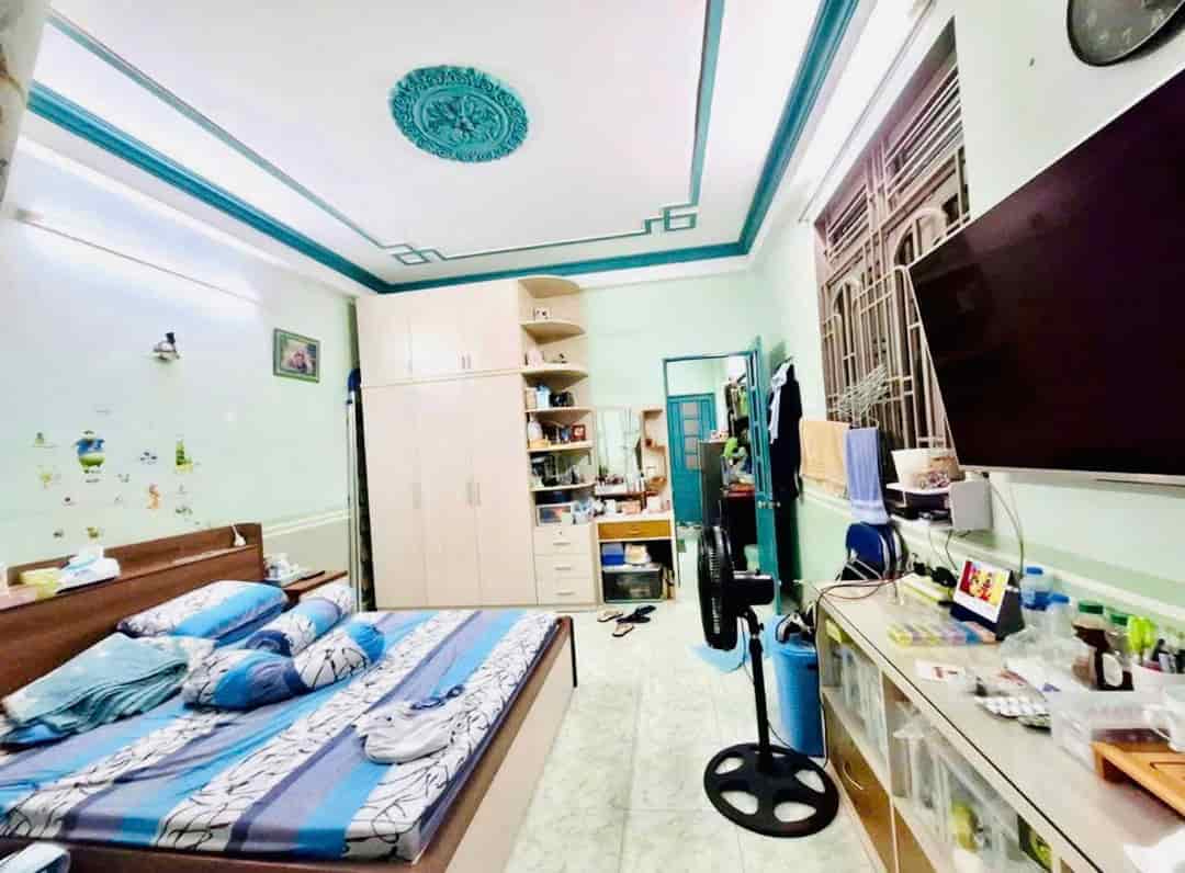 Bán nhà 4 tầng Gò Vấp, hẻm xe hơi đỗ cửa, 85m² ngang 5m, chỉ hơn 8 tỷ