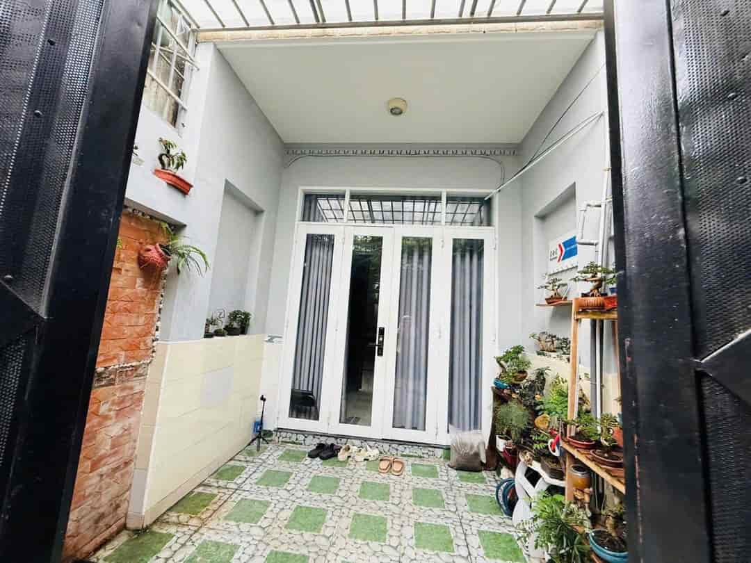 Bán nhà Nguyễn Tư Giản, gần Phan Huy Ích, Gò Vấp – 2 tầng đúc thật – giá chỉ 4.15 tỷ thương lượng