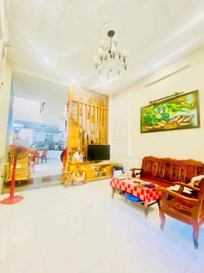 Bán nhà 4 tầng đẹp giá rẻ,  khu phân lô Phan Huy Ích, 4m x 18m, chỉ hơn 7 tỷ thương lượng