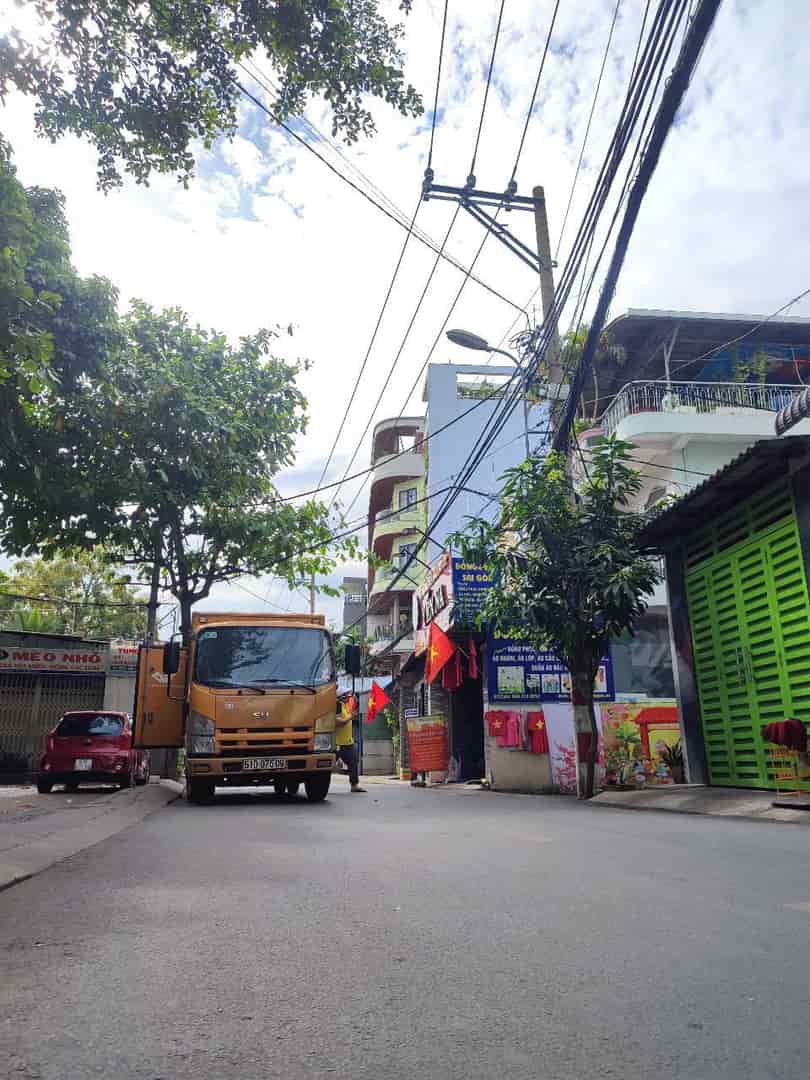 BÁN NHÀ GÒ VẤP, MẶT TIỀN HẺM XE TẢI THÔNG, 76M2, GIÁ TỐT
