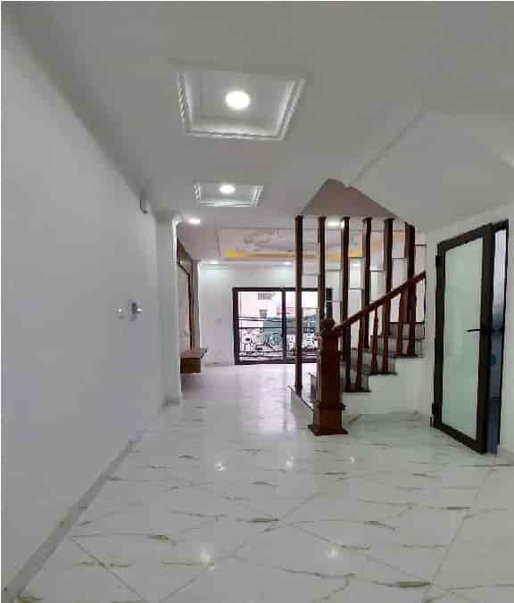 BÁN GẤP nhà Thanh Trì 49m² 4 Tầng – Gara Ô tô – Gần trường THPT Đông Mỹ, chỉ 5.86 TỶ