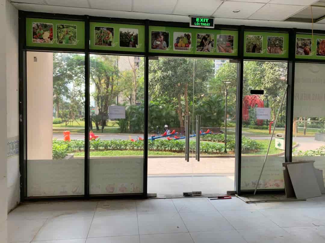 Cho thuê Shophouse chân đế TTTM Vinhomes Smart City