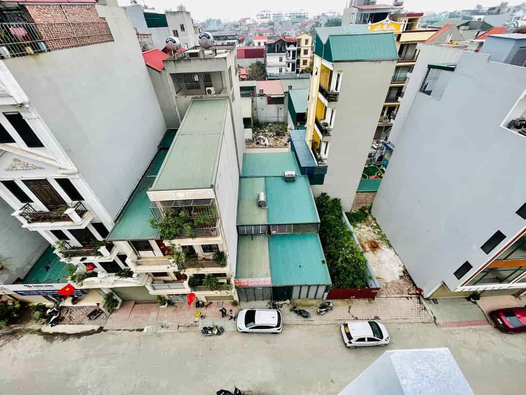 Bán gấp mảnh nhà phân lô tuyệt đẹp đường 32, cạnh chung cư Newcity, kinh doanh đỉnh