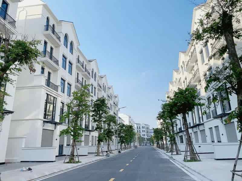 Bán biệt thự song lập M2 39 Vinhomes Grand Park, quận 9, TPHCM