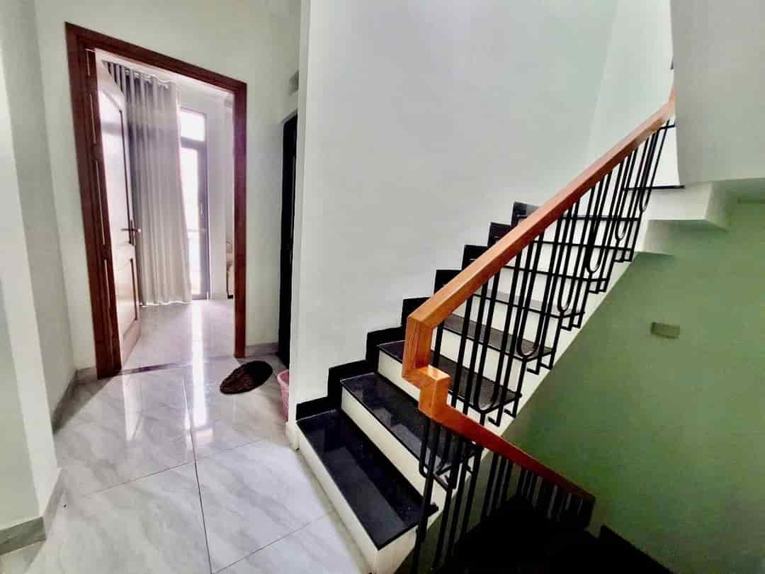 CHÍNH CHỦ - GẤP BÁN P8 GÒ VẤP - NHÀ 4 TẦNG BTCT - 2 ST RỘNG LỚN - NHÀ ĐẸP - 4PN LỚN - BÁN 5.65 TỶ - TL