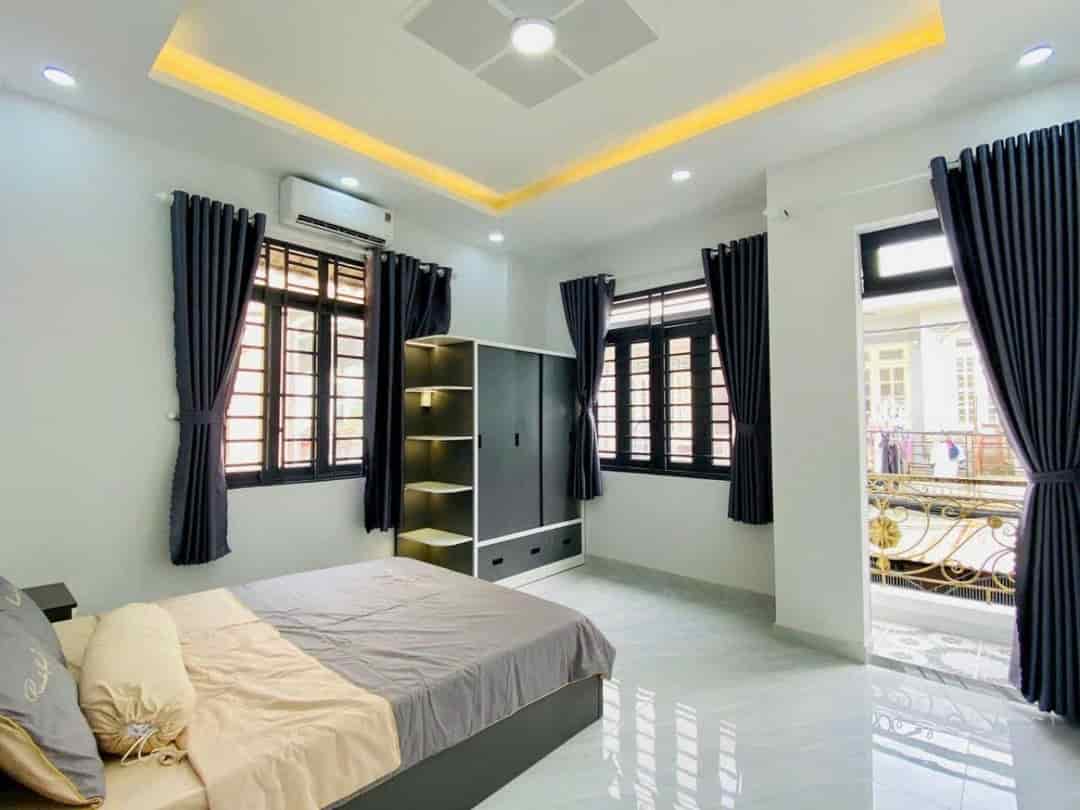 CHỈ 5.1Tỷ NHÀ LÔ GÓC KO LỘ GIỚI- GÒ Vấp- Ngang 4,3M RỘNG-XE HƠI 5M QUAY ĐẦU