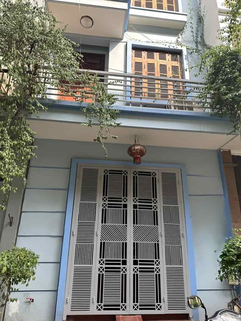 Cho thuê nhà làm VP, C.ty KĐT Văn Quán, 2 tầng x 70m2, 12 Triệu