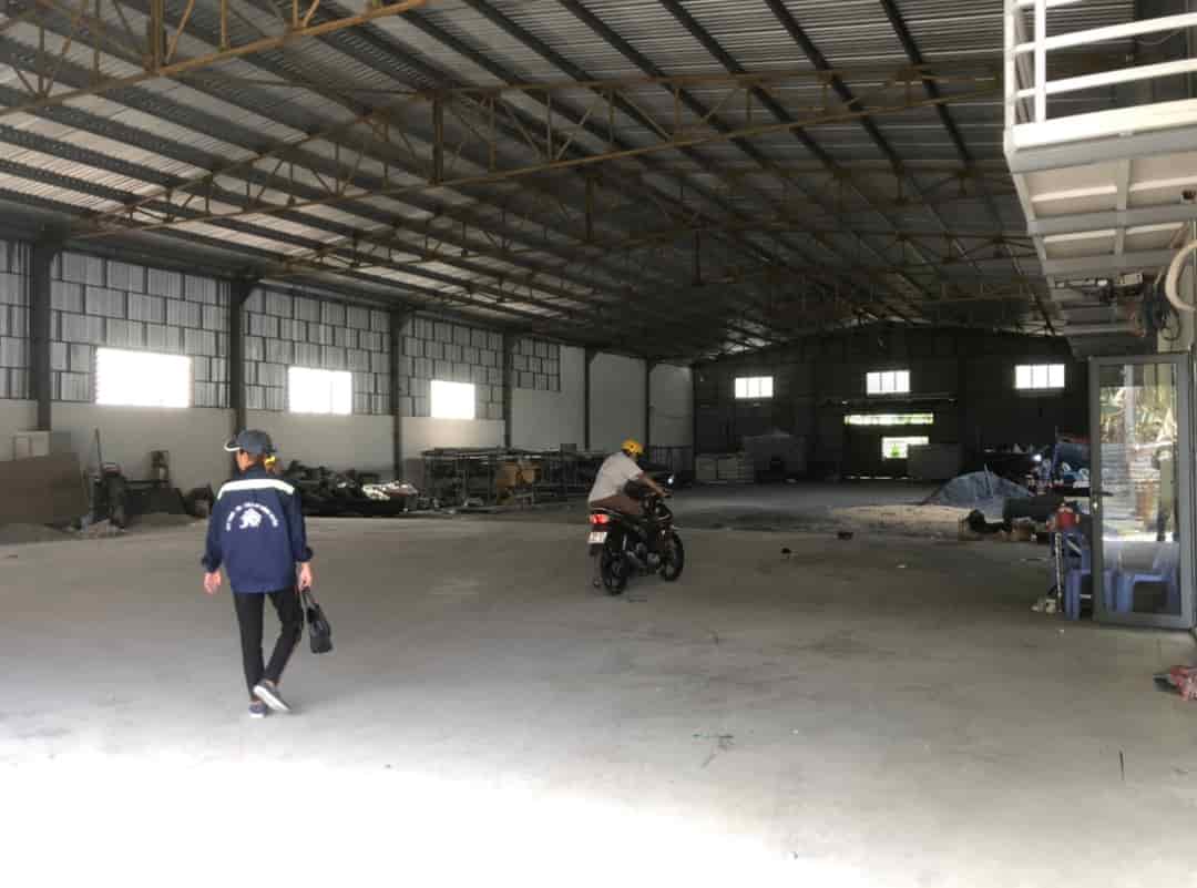 Cho thuê kho xưởng 1000m2, 1200m2, 1700m2 Gần Ql1A Quận 12