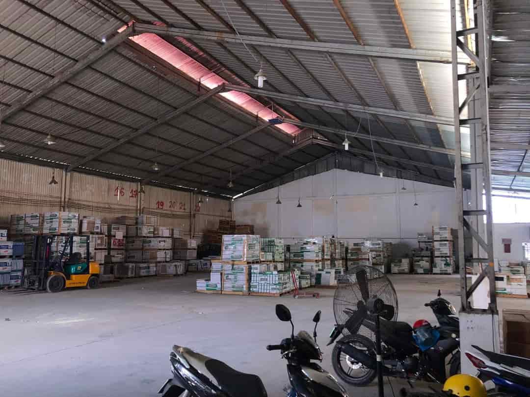 Cho thuê kho xưởng 1000m2, 1200m2, 1700m2 Gần Ql1A Quận 12