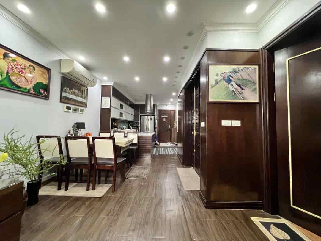 Hoàng Cầu (Tòa D'. Le Pont Dor Tân Hoàng Minh,93 m2,nhỉnh 10 tỷ