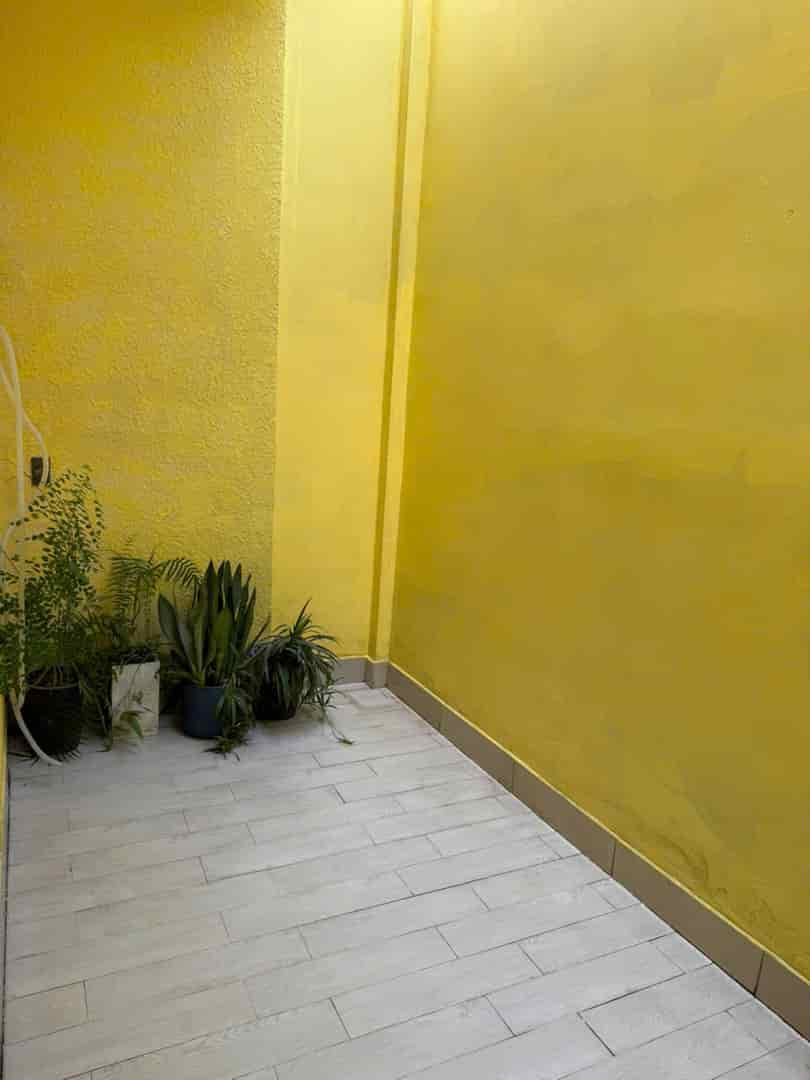Cần bán nhà 130m2 5x28, đường ô tô 6m, sổ riêng, cách QL13 200m, giáp TP.HCM, giá tốt