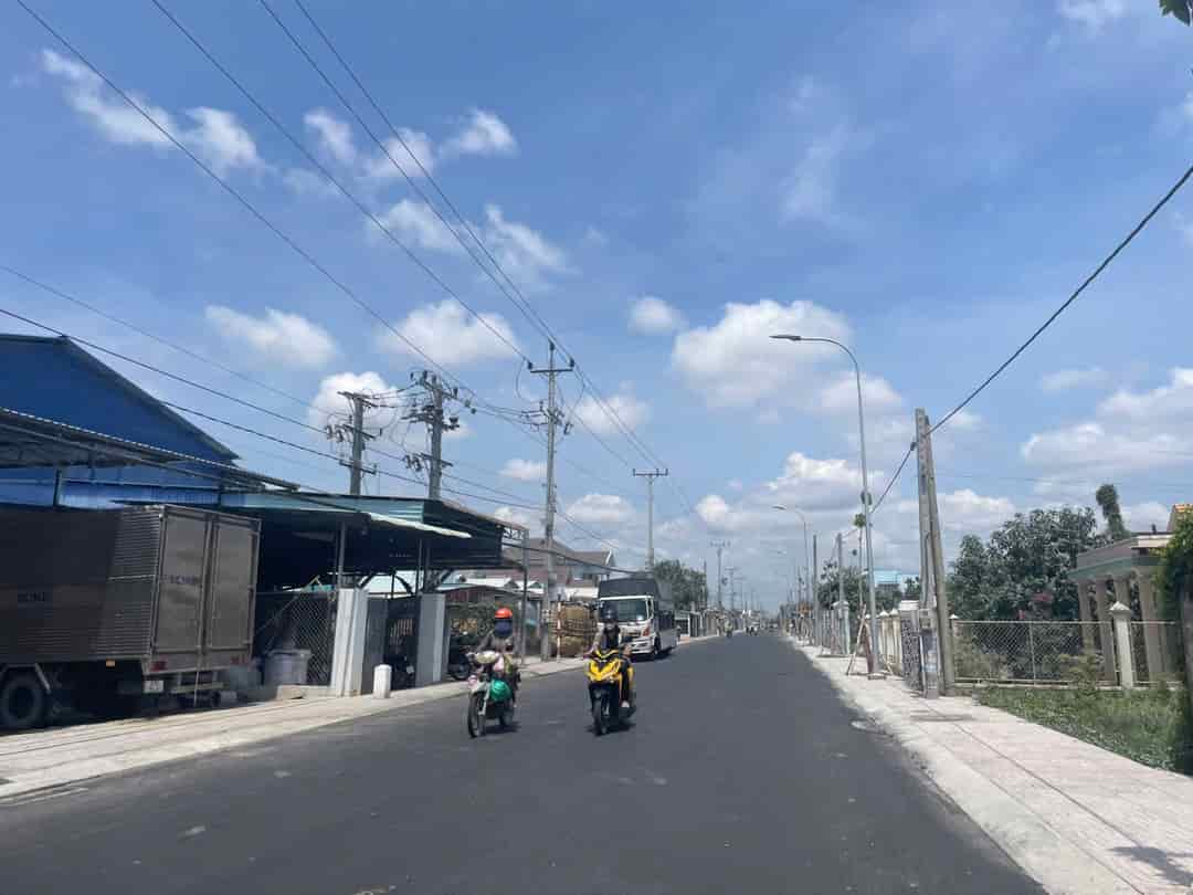 1,4 tỷ Đất mặt tiền đường Nguyễn Thìn, P. Long Thuận, TP Gò Công , Tiền Giang