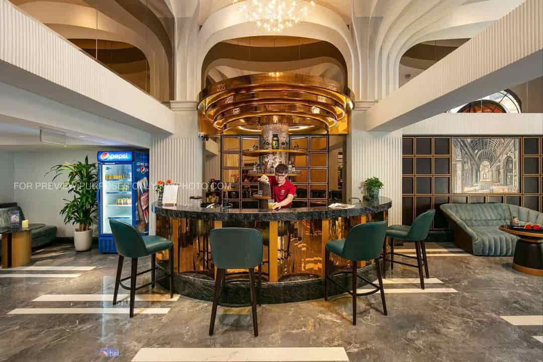 Bán Khách Sạn 5* Phố Cổ Hoàn Kiếm 500m2 13 tầng mặt tiền 17m tổng 120 phòng, View Hồ Gươm.