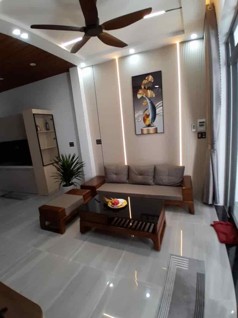 Kiệt thẳng Hoàng Hoa Thám, 55m2, 2 mê mới đẹp xịn sò, 3PN, 3.x tỷ