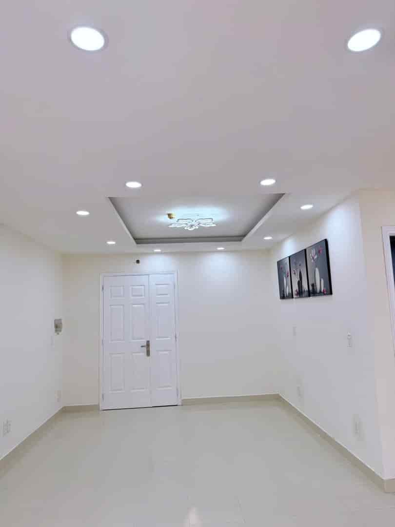 Cho thuê căn hộ hộ Hà Đô Nguyễn Văn Công 2Pn.1Wc Nội Thất Cơ Bản #12Tr
