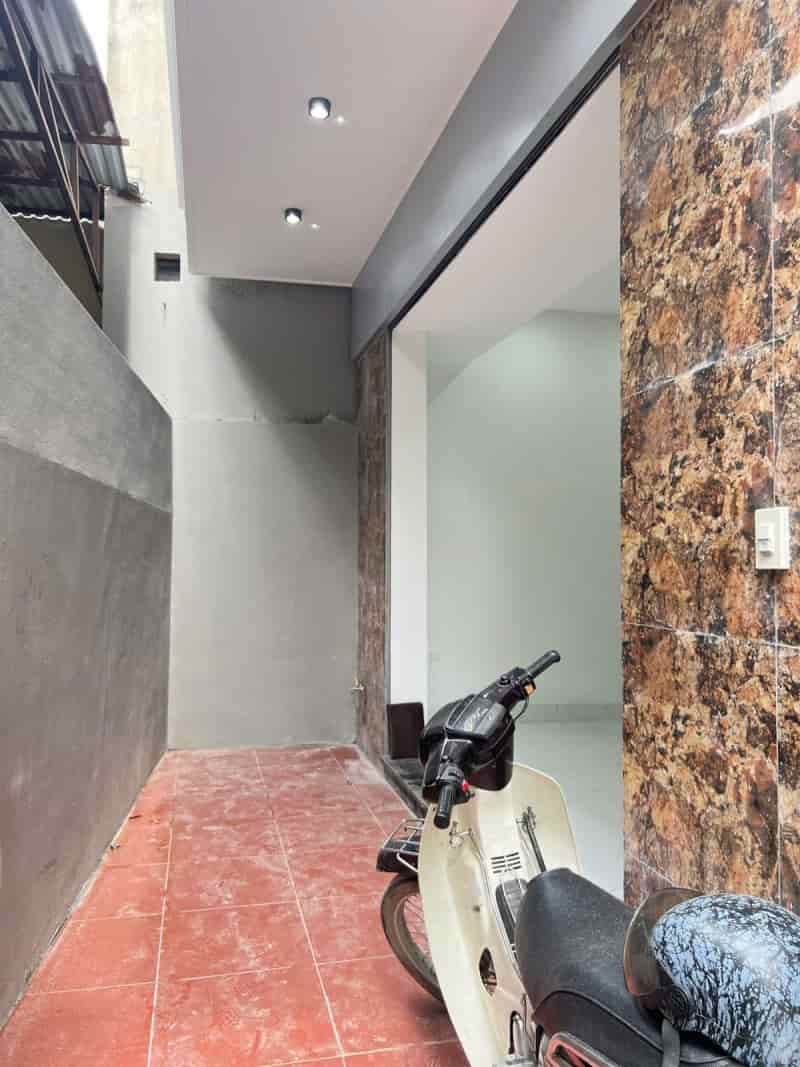 Phan Trọng Tuệ, Thanh Trì, 39m2, 5T, 3 ngủ khép kín, gần ô tô, 5.1 Tỷ