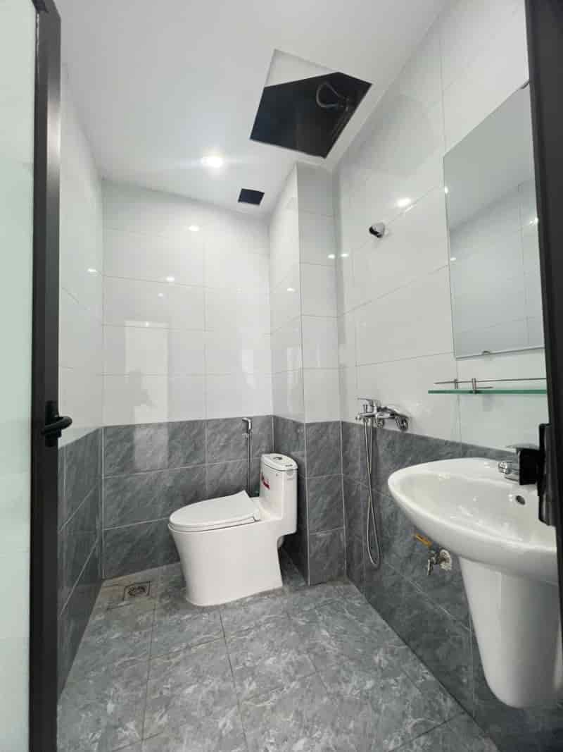 Phan Trọng Tuệ, Thanh Trì, 39m2, 5T, 3 ngủ khép kín, gần ô tô, 5.1 Tỷ