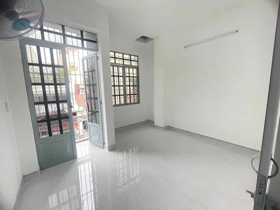 Nhà Phố 42m², Hẻm Xe Hơi, Vườn Lài, Phú Thọ Hòa, 3.9 tỷ, Shr