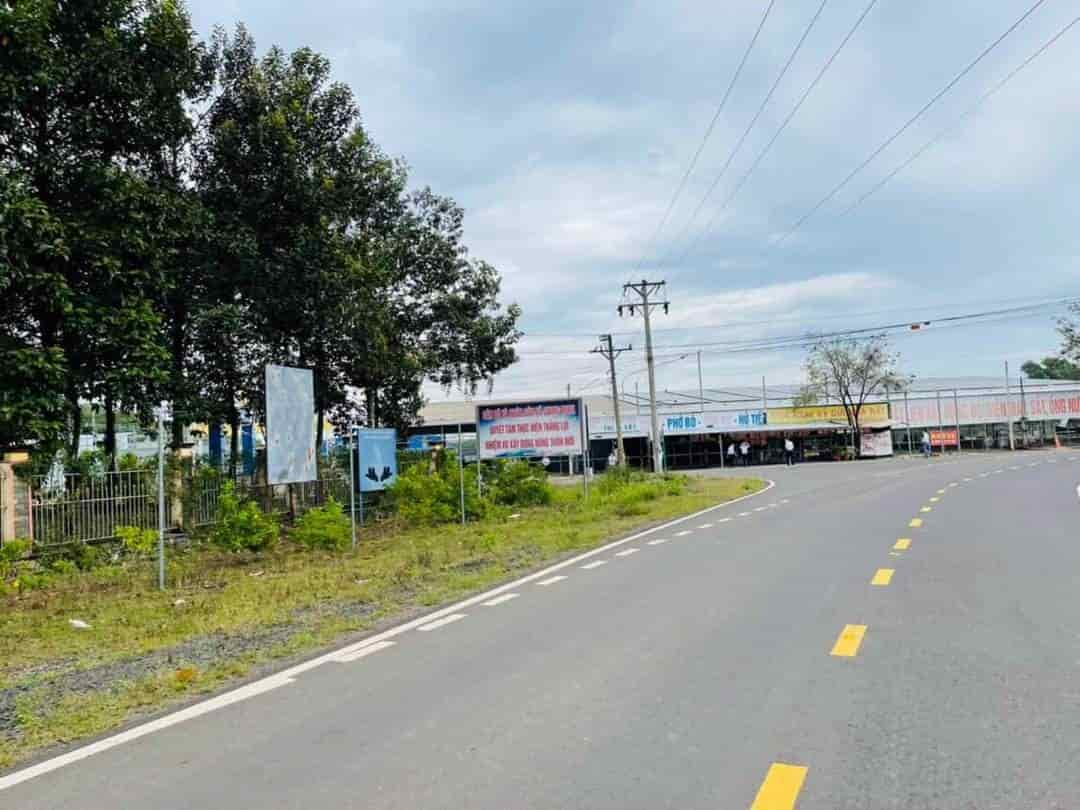 VỀ QUÊ DƯỠNG GIÀ NÊN MUỐN BÁN NHANH LÔ ĐẤT 1675M2 NGAY KHU CHỢ D N CƯ ĐÔNG ĐÚC GIÁ 340TR