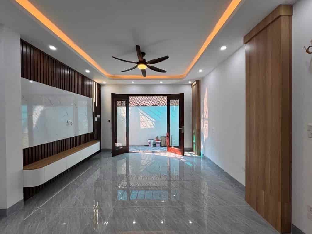 Bán rẻ nhà đẹp 5 tầng thang máy, 54m2 phố Trần Khát Chân - Quận Hai Bà Trưng