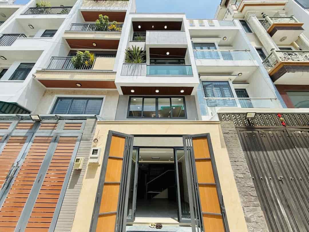 Đi nước ngoài , Bán nhà đẹp 3 tầng, hẻm xe hơi Ung Văn Khiêm, P25 Bình Thạnh, 64m² chỉ 2.67 tỷ