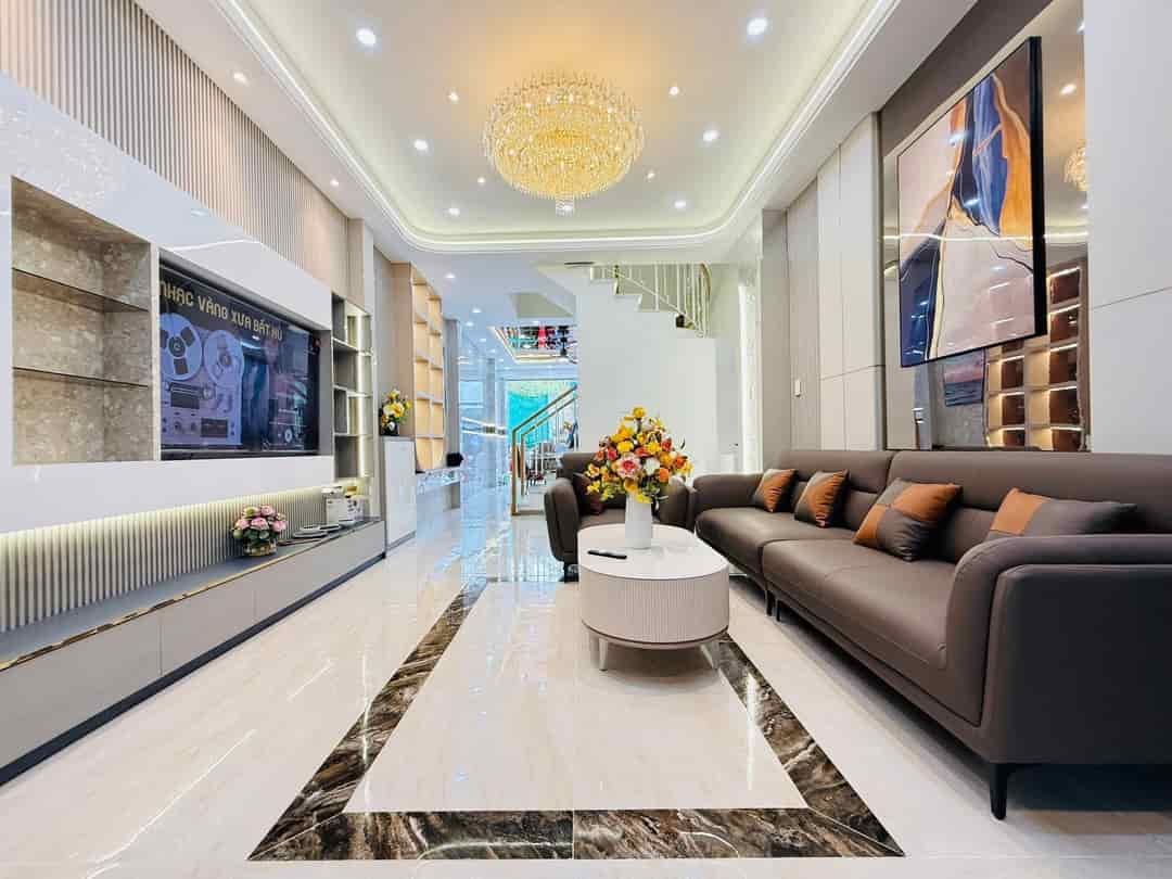 Chỉ 2,32 tỷ có ngay nhà 3 tầng tại Đỗ Xuân Hợp, Phước Long B, Q9, Sổ riêng, vào ở ngay