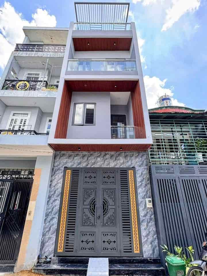 Ngộp vốn bán gấp nhà Nguyễn Oanh, p17, Gò Vấp. Giá chỉ 2,32tỷ. Hẻm xe hơi. 65m2