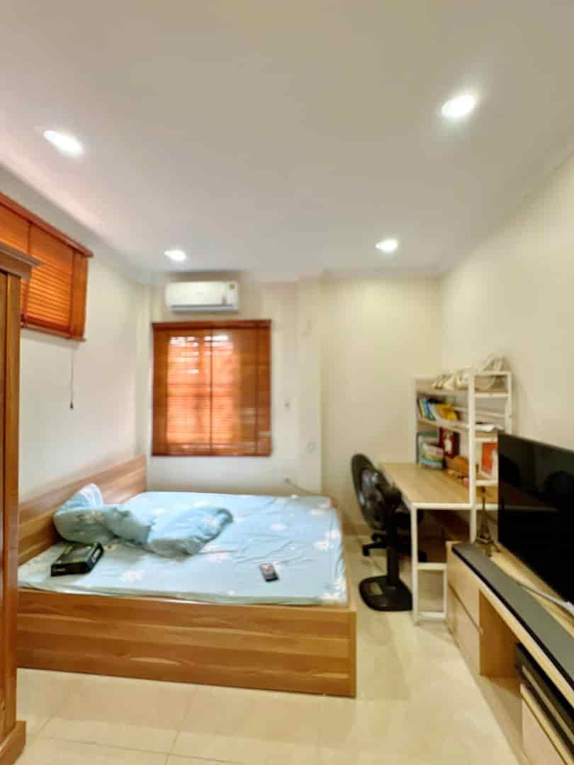 Ô tô, Tựu Liệt, Ngọc Hồi 35m2 cần bán gấp giá 4.5 tỷ