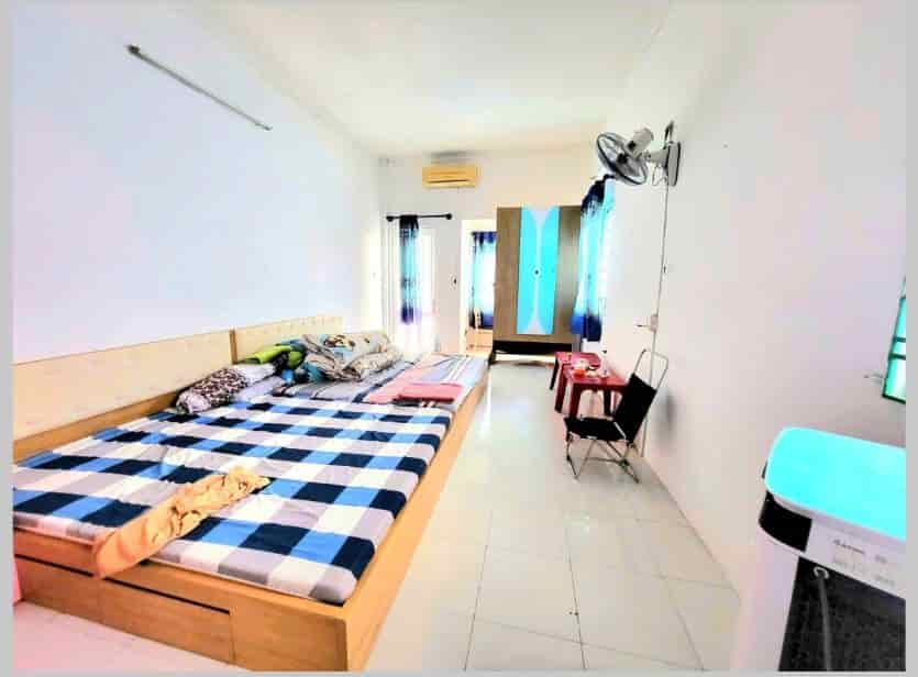 Nhỉnh 5 tỷ, nhà hẻm thông quận 10, 2 tầng kiên cố, 44m² công nhận đủ