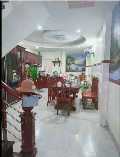 Biệt thự kép đẳng cấp, Nghĩa Phát, Tân Bình, sân vườn, gara ô tô, 220m², giá chỉ 24 tỷ