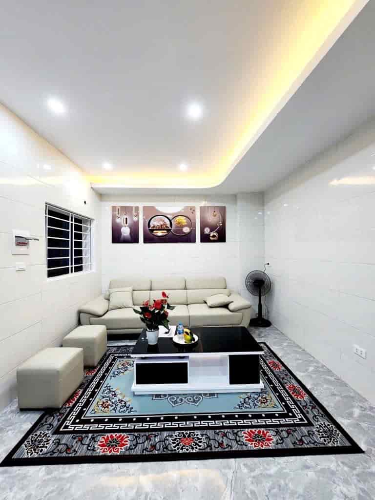 Bán Nhà Nguyễn Xiển 36m² Giá Chỉ 1.8 Tỷ – Trung Tâm Thanh Xuân, Full Nội Thất