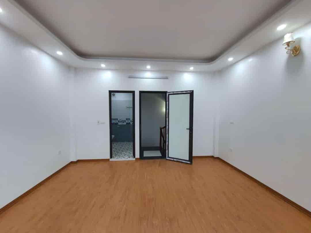 Cho Thuê Nhà Nguyên Căn Phú Lương Hà Đông 40m2 4T 3PN Ô Tô Đỗ Cách 10m Nội Thất Cơ Bản Gần Chợ Lớn Trường Học