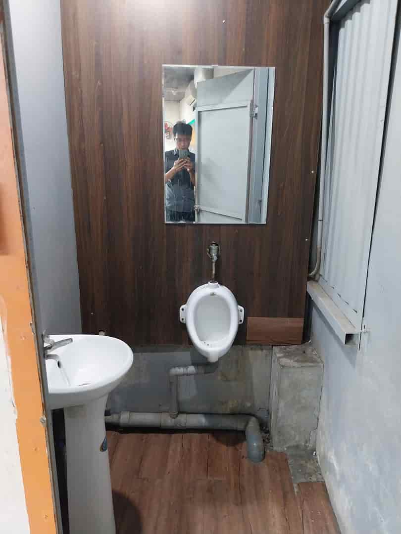 Cho Thuê MBKD Văn Phòng Tầng 02 Mặt Phố Mậu Lương Hà Đông 120m2 , Bếp + Vs Ô Tô KD Vỉa Hè Rộng Gần Chợ