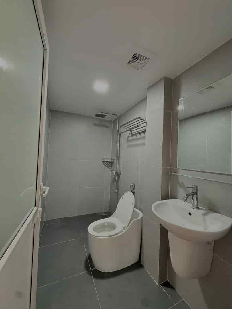 Cho Thuê CCMN  LK17 Khu Đấu Giá Mậu Lương Hà Đông 30m2 Cửa Sổ Ban Công Thang Máy Ô Tô Đỗ Gần Chợ