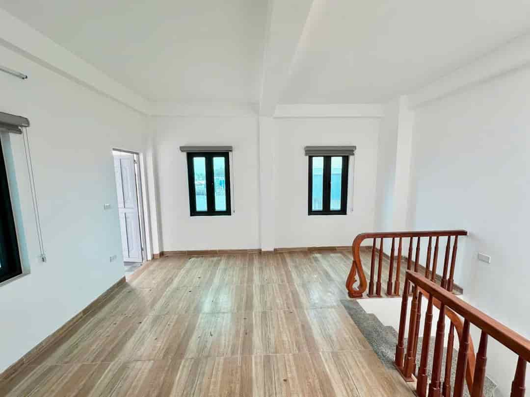 Cho Thuê Nhà Nguyên Căn Phố Phụng Châu Chương Mỹ 32m2 4T 3PN Full Nội Thất Kinh Doanh ÔTô Đỗ ,Gần Chợ Lớn
