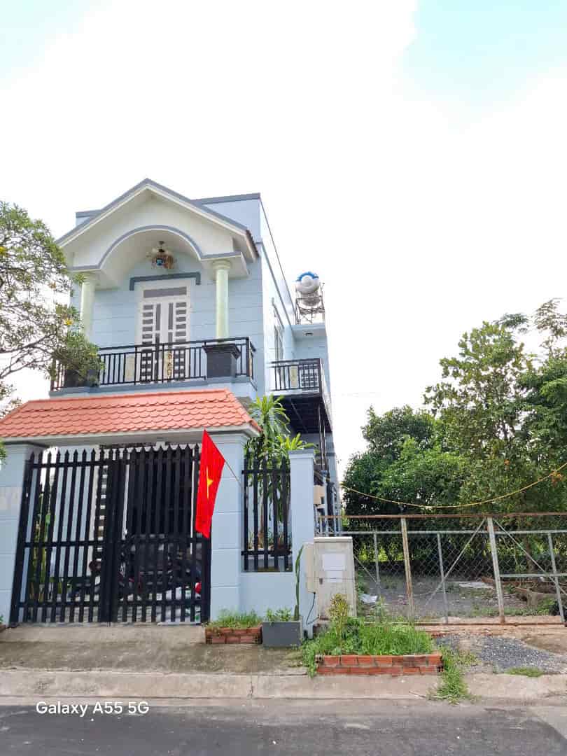 NHÀ CHÍNH CHỦ, GIÁ TỐT, VỊ TRÍ ĐẸP BÌNH MỸ, SỔ HỒNG RIÊNG, TPHCM