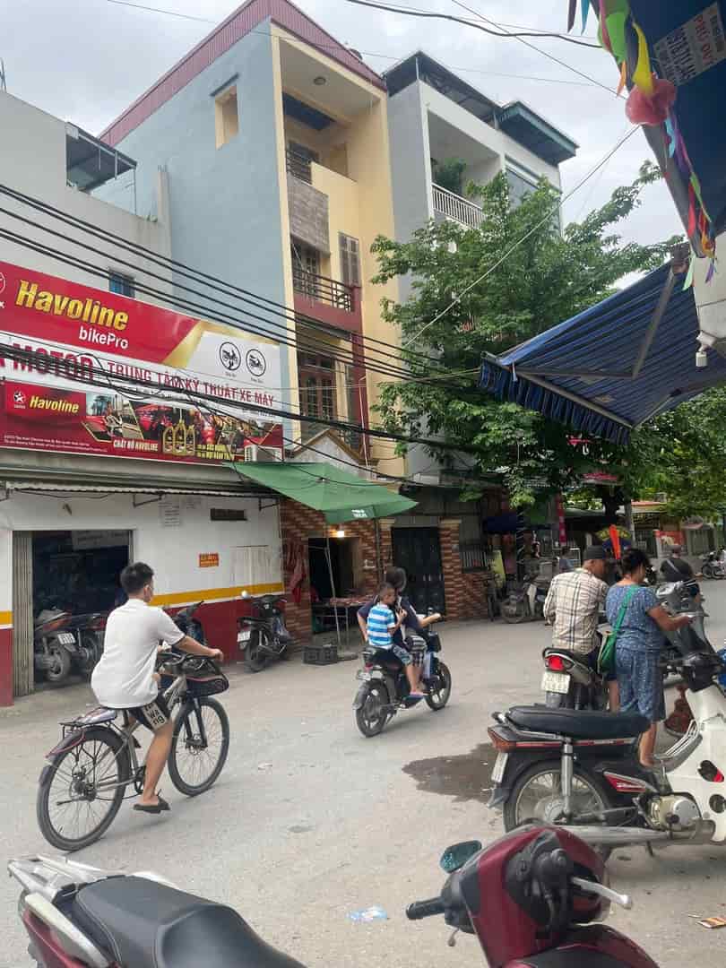 SIÊU PHẨM MẶT PHỐ DI TRẠCH, HOÀI ĐỨC, Mặt tiền KHỦNG-Kinh doanh ĐỈNH