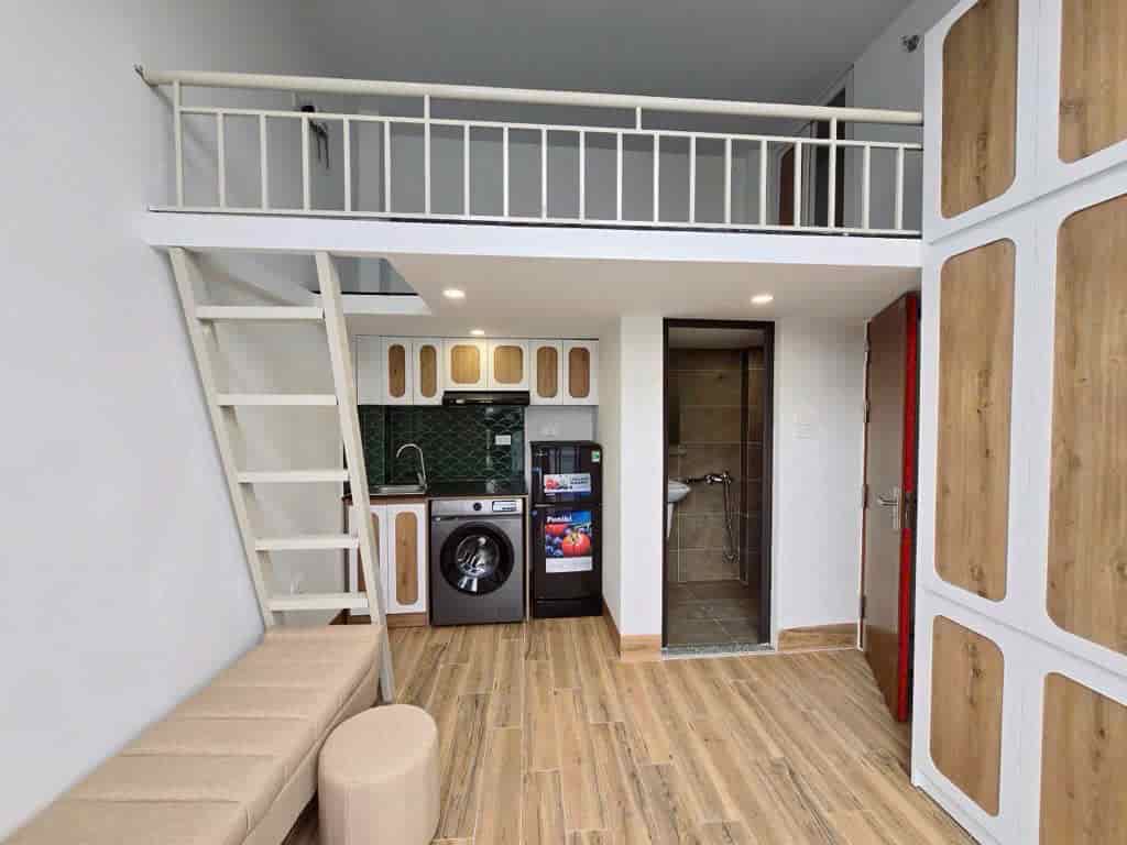 Căn hộ Gác Xép cao cấp 25m2 mới khai trương tại ngõ 81 Lạc Long Quân Có máy giặt riêng