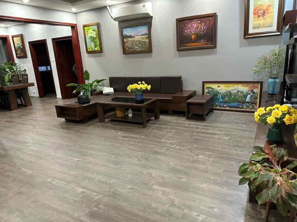 CH 130m2 x 3PN tại CT2 Vimeco Nguyễn Chánh, Ban công Đông Bắc, Nội thất 400 triệu