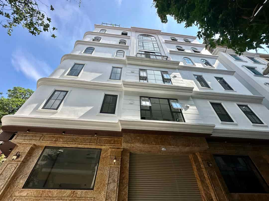 Tin thật 100% Bán Apartment 3 mặt tiền tại mặt phố Hoàng Sâm - Đường 2 ô tô tránh - DT 1,3 tỷ/năm
