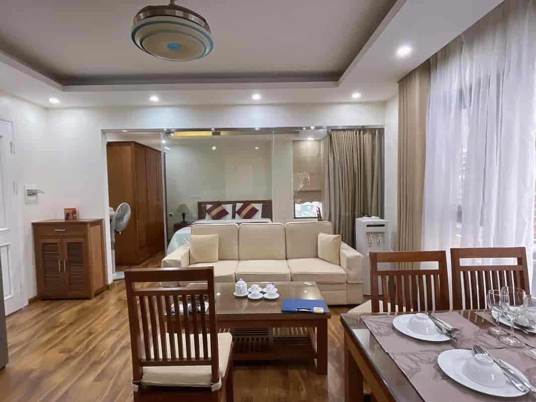 Tòa Apartment VIP Trần Thái Tông, Sát Phố, Ô Tô Tránh, 120m2 9T MT 8m, Chỉ 48.8 Tỷ