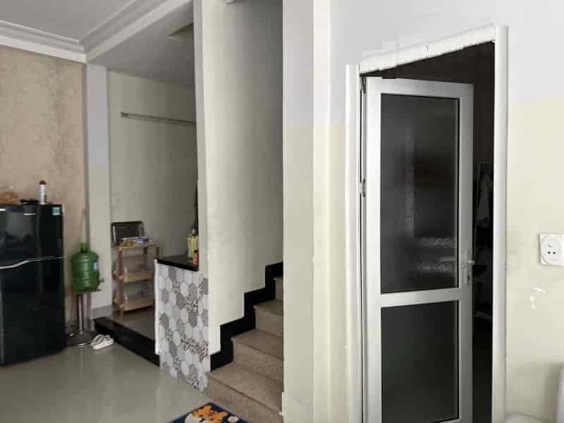 Nhà góc kiệt rộng gần MT Hải Phòng, 55m2, 2 tầng, kinh doanh