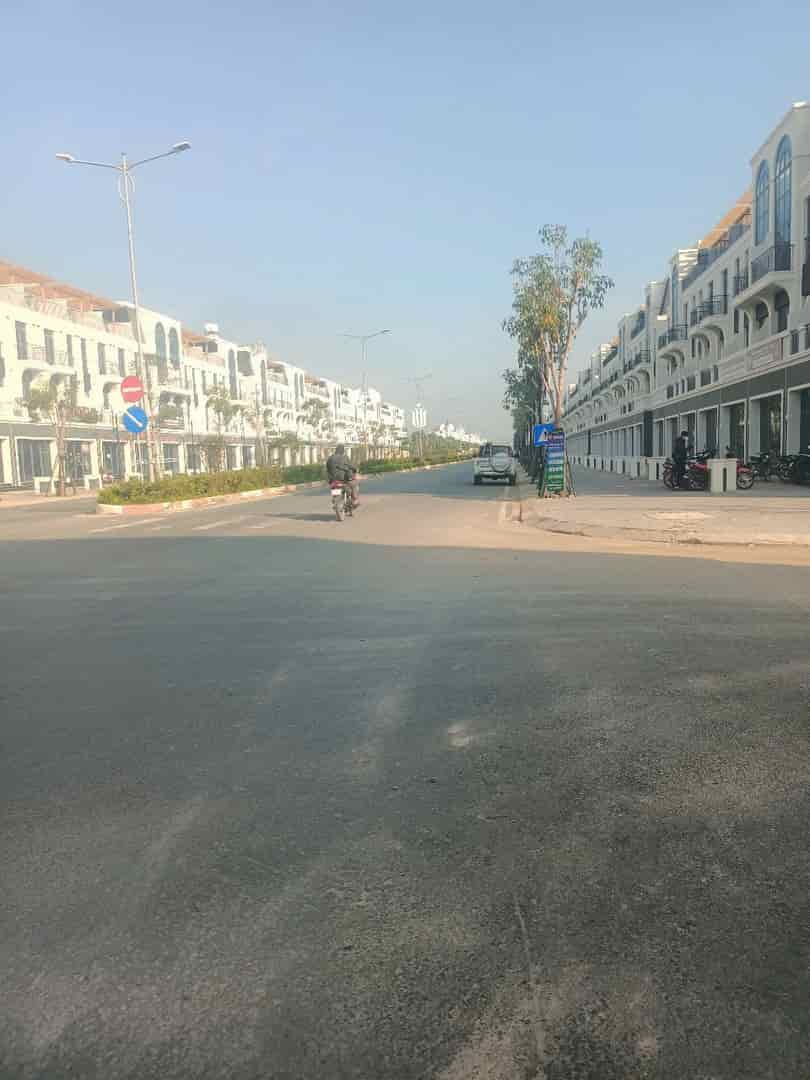 ĐẤT ĐẸP- GIÁ ĐẦU TƯ - Sở hữu ngay lô đất vị trí đẹp tại Thị trấn Hậu Nghĩa, Huyện Đức Hòa, Long An