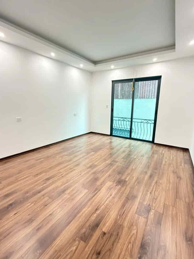 BÁn Nhà Tân Lập - Đường Hoàng Quốc Việt Kéo Dài 34m 5 tầng