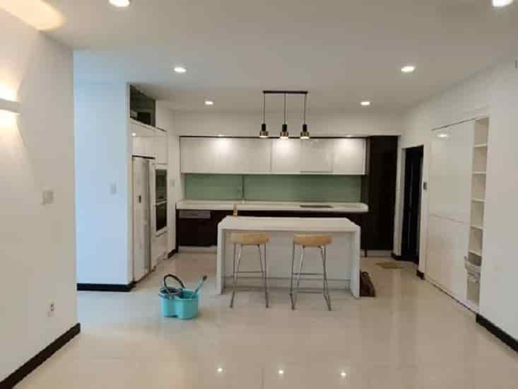 CHO THUÊ BIỆT THỰ CỰC ĐẸP, KDC SÔNG ĐÀ, GẦN GIGAMALL, 10MX20M, 5PN, 33TR