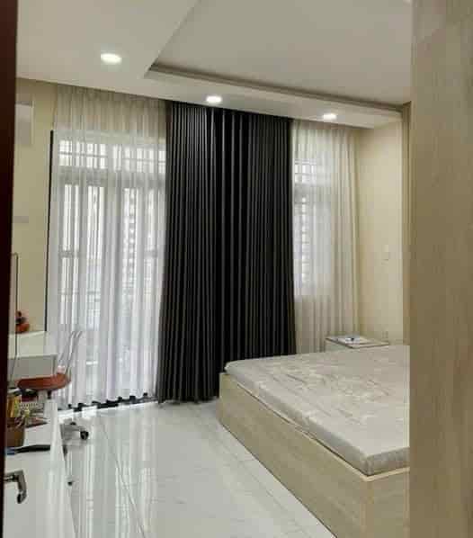 CHO THUÊ NHÀ ĐẸP MỚI TINH SẴN NỘI THẤT, 3LẦU ,4PN 4WC ĐỐI DIỆN VẠN PHÚC, 16TR.