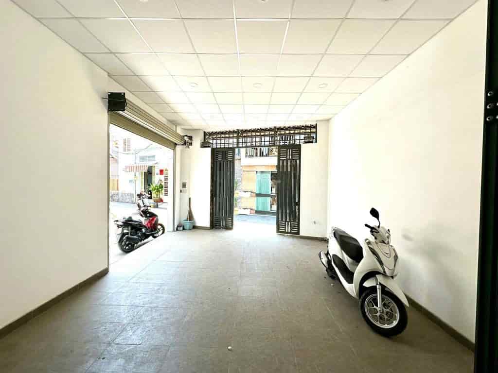 Cho thuê nhà góc 2 mặt tiền hẻm xe hơi, đường số 4, Hiệp Bình Phước - Sát khu dân cư Sông Đà.