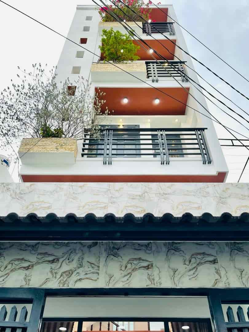 Bình Thạnh nhà 43m2 2 tỷ 350tr Lê Văn Duyệt. Sổ hồng riêng chính chủ